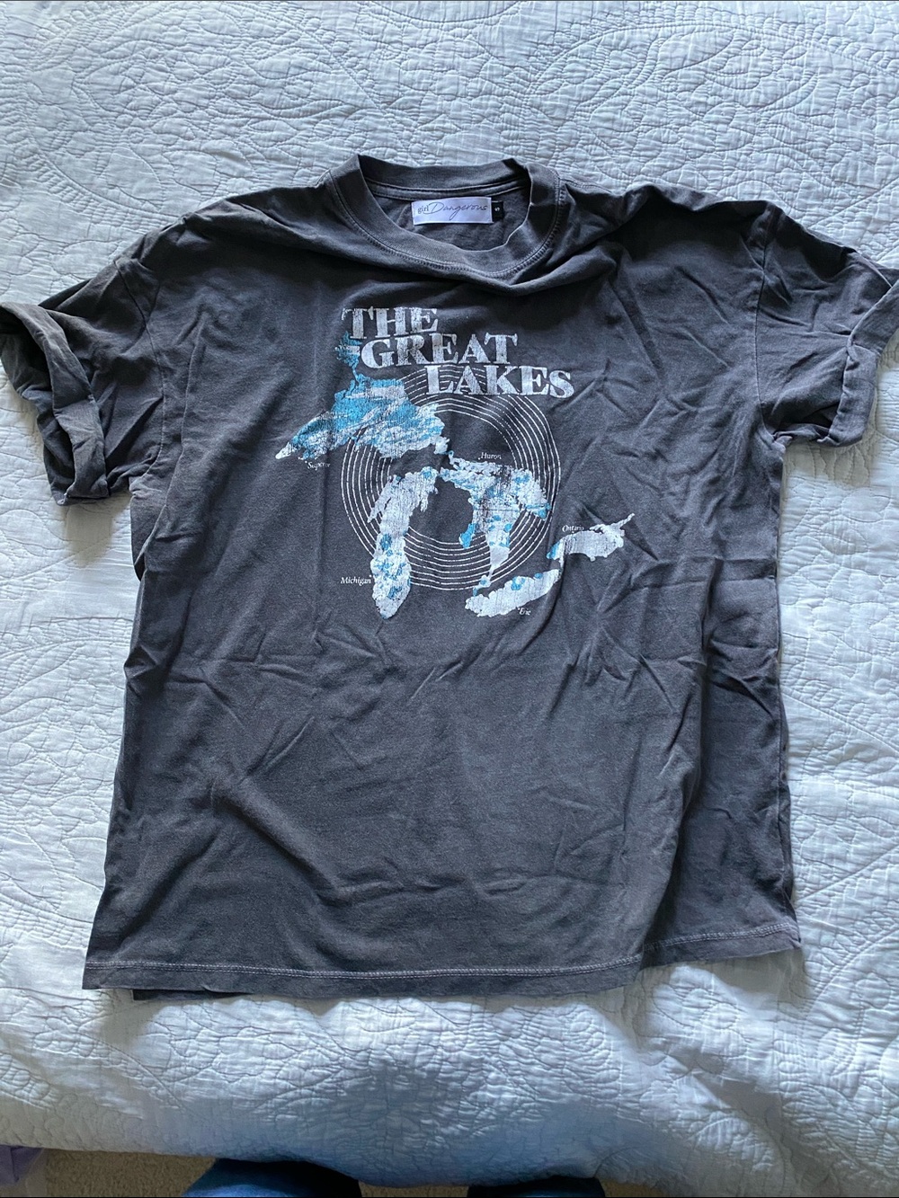 Juniors Oversized Great Lakes Tee with Rolled Sleeves - Charcoal Gray Size S